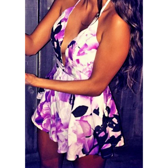 Hello Molly Showpo sweetaeacia floral romper dress size 6 (xs) - Picture 3 of 3